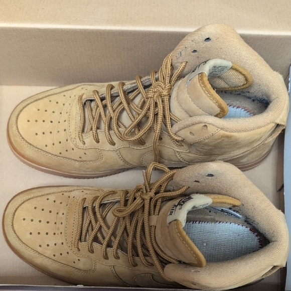 Nike Air Force 1 High 07 LV8 Flax Wheat GS Size 7.5 No Insoles W/Box MSRP $240 - Picture 6 of 7
